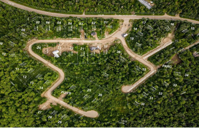 map of 5 building lots in the Domaine Lacerte development Saint-Gabriel de Brandon, Québec